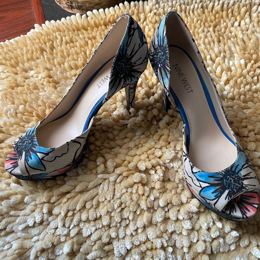 Nine West floral heels